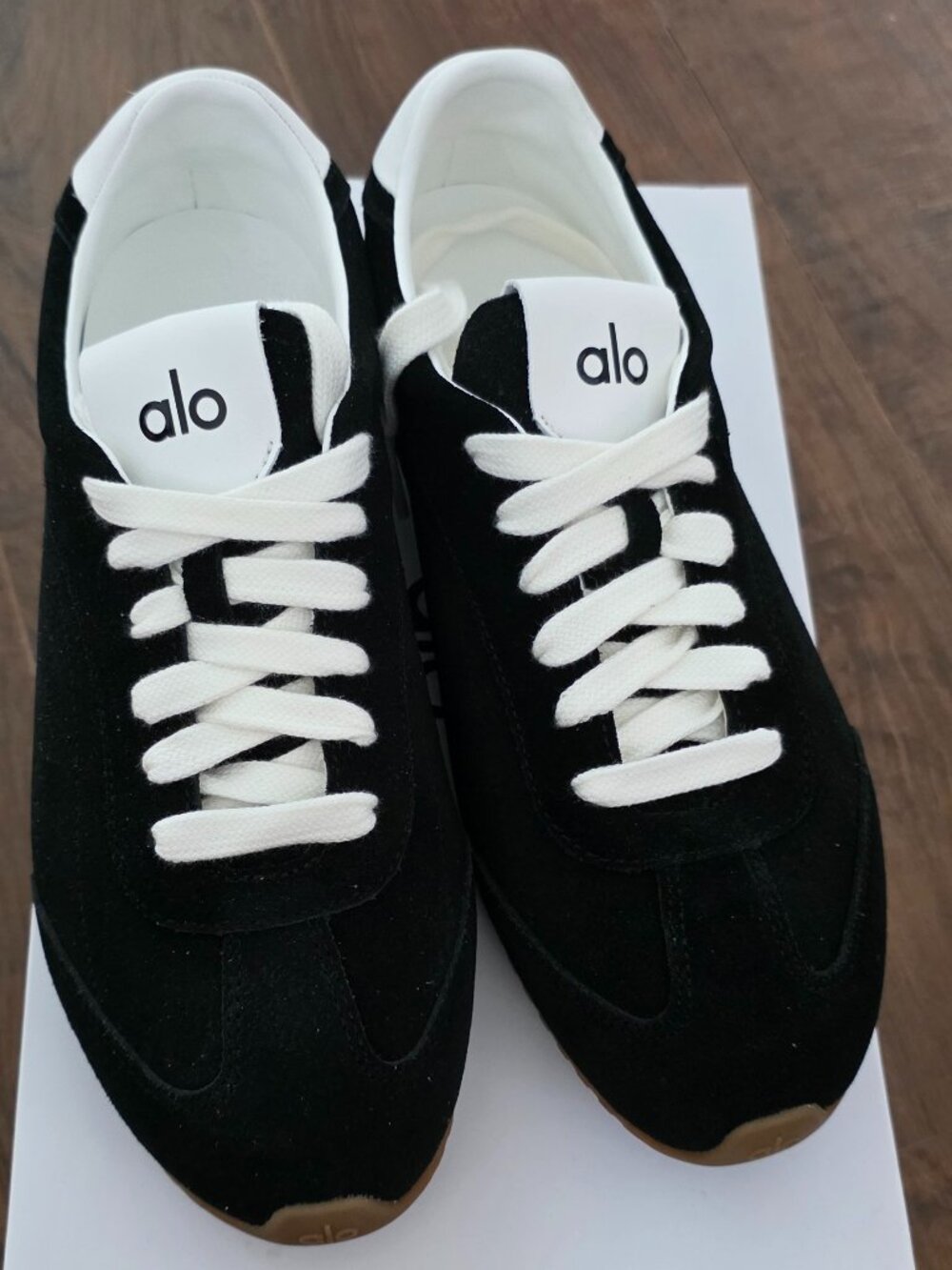 ALO Sunset Sneakers